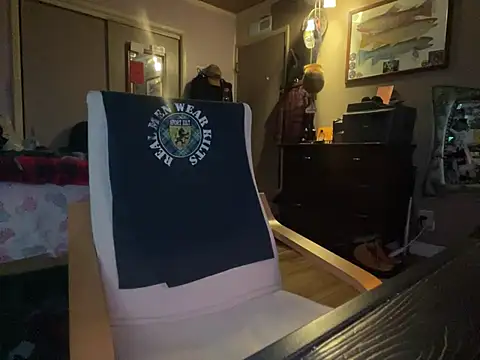 Snapshot of Macduckd chatting on 02/08/26, 07:17 Macduckd online show from 02/08/26, 07:17