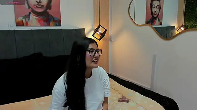 Teffa bloom online show from 10/28/25, 02:09