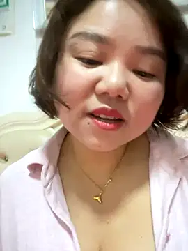 Snapshot of Asa668 chatting on 10/30/25, 04:19 Asa668 online show from 10/30/25, 04:19