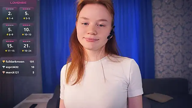 KarlynGow online show from 12/15/25, 07:12