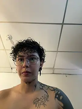 Abby Evanns1 online show from 02/18/26, 02:02