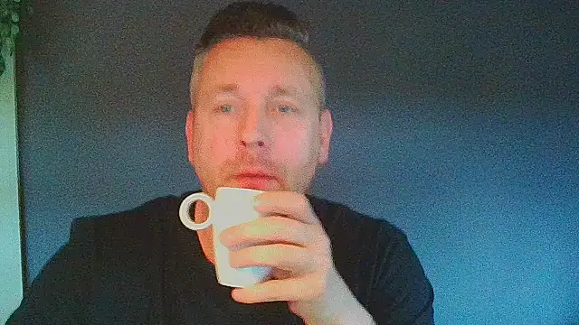Woody Longbong online show from 10/21/25, 08:26