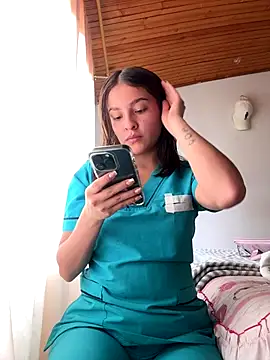 Talia Bonet online show from 10/31/25, 03:46