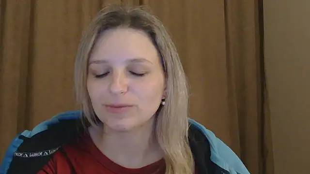 Snapshot of ElisSky301 chatting on 03/10/26, 08:58 ElisSky301 online show from 03/10/26, 08:58