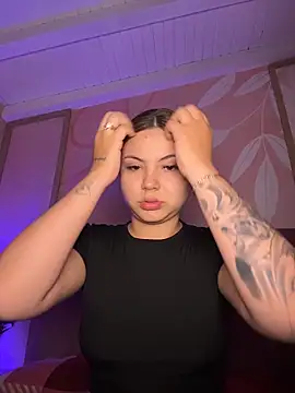 Beella1  online show from 02/02/26, 11:20