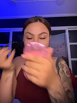 Beella1  online show from 02/18/26, 11:39