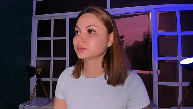 Beella1  online show from 04/20/26, 11:57