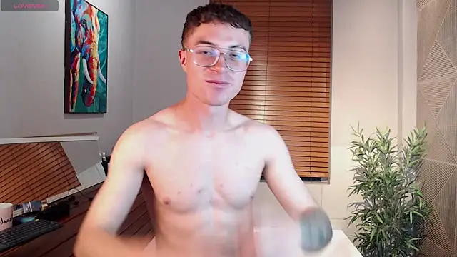 Lil James online show from 04/08/26, 08:09