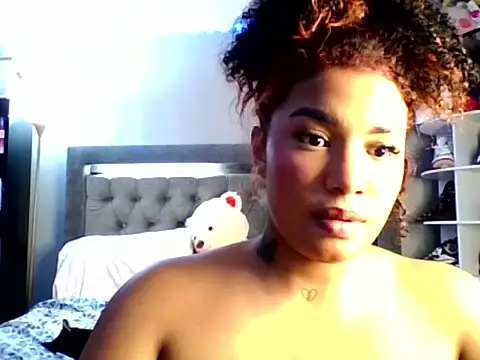 Nahomy Sara online show from 03/13/26, 03:13