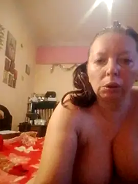 Mairi702 online show from 11/26/25, 09:05