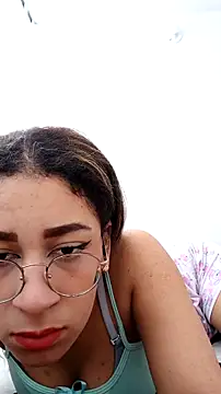 Snapshot of medussa_sexi chatting on 02/25/26, 03:32 medussa sexi online show from 02/25/26, 03:32