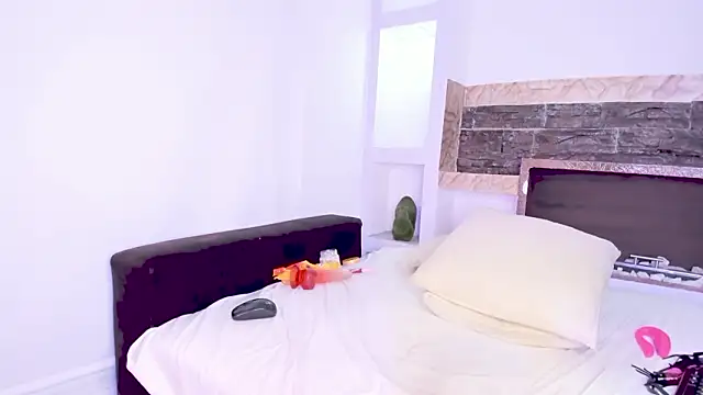 Snapshot of Cleopatriagad chatting on 03/01/26, 11:12 Cleopatriagad online show from 03/01/26, 11:12