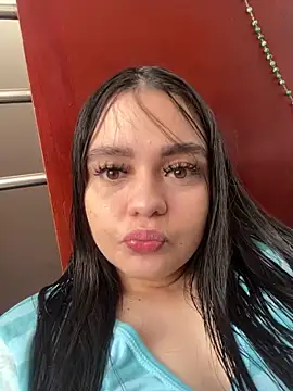 Selena Roa online show from 04/12/26, 03:50