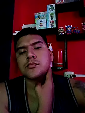 santi025 online show from 10/21/25, 02:01