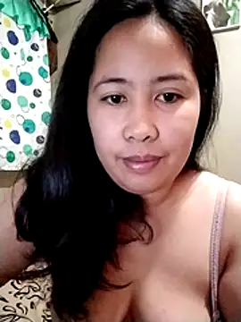 Creamy Pussycat28 online show from 10/22/25, 09:25