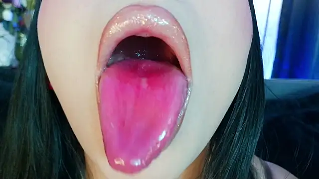 mia roux1 online show from 03/07/26, 10:07