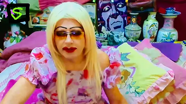 horni4luv online show from 11/30/25, 11:42