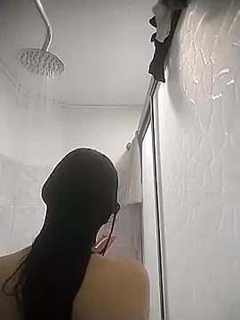 Chuchii05 online show from 10/26/25, 03:40