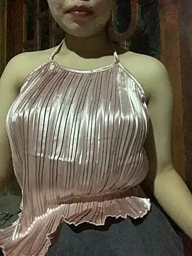 Miuu-Miuu online show from 10/30/25, 02:40