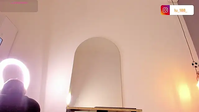 Snapshot of Miss_ambrer_ chatting on 07/01/26, 04:25 Miss ambrer online show from 07/01/26, 04:25