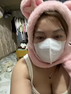 love-xx online show from 12/19/25, 12:01