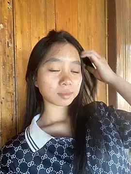 Snapshot of -Miaa- chatting on 10/29/25, 02:58 -Miaa- online show from 10/29/25, 02:58