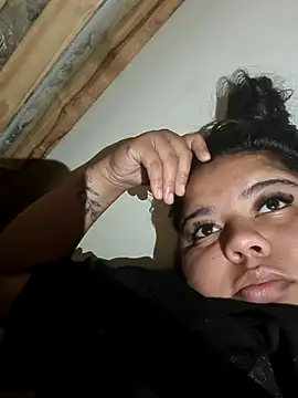 Snapshot of bebeeecitahot33 chatting on 02/24/26, 07:06 bebeeecitahot33 online show from 02/24/26, 07:06