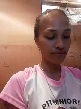 Snapshot of RUBY95 chatting on 10/28/25, 12:03 RUBY95 online show from 10/28/25, 12:03