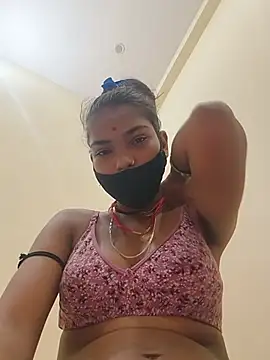 Snapshot of Bhumika_Love chatting on 07/05/26, 11:01 Bhumika Love online show from 07/05/26, 11:01