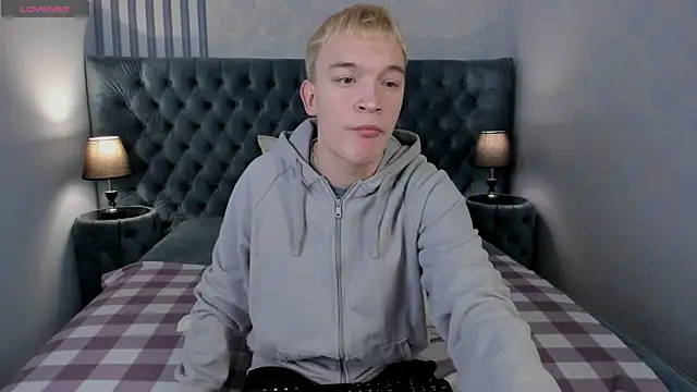 Derek Banville online show from 01/07/26, 07:38