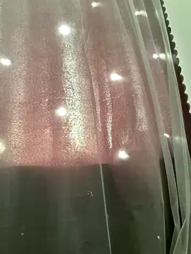 helo-kitty online show from 12/15/25, 07:56