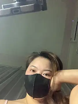 helo-kitty online show from 05/13/26, 02:03