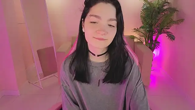 Linda Sweetiest online show from 12/04/25, 12:31