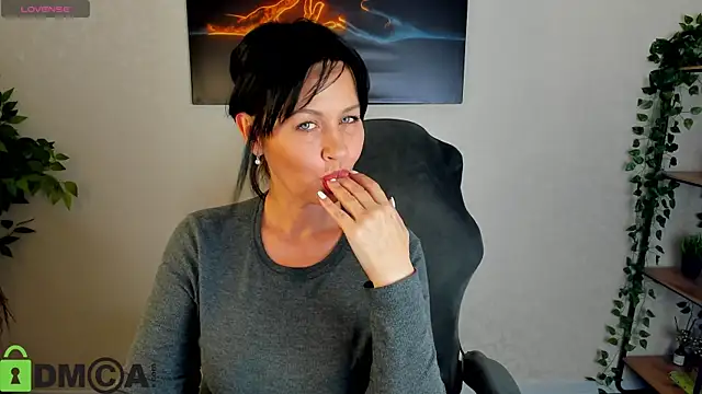 Sara Devills online show from 04/01/26, 09:10