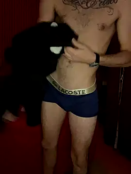 Snapshot of augustotantra chatting on 10/22/25, 12:44 augustotantra online show from 10/22/25, 12:44