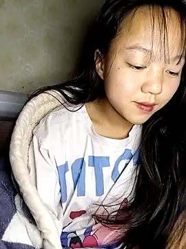 Quynhsumon online show from 01/10/26, 02:41