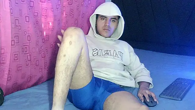 ReferredArtwork online show from 11/29/25, 06:22