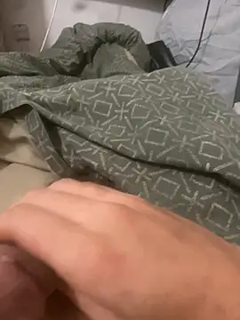 Snapshot of f7al00 chatting on 11/11/25, 06:02 f7al00 online show from 11/11/25, 06:02