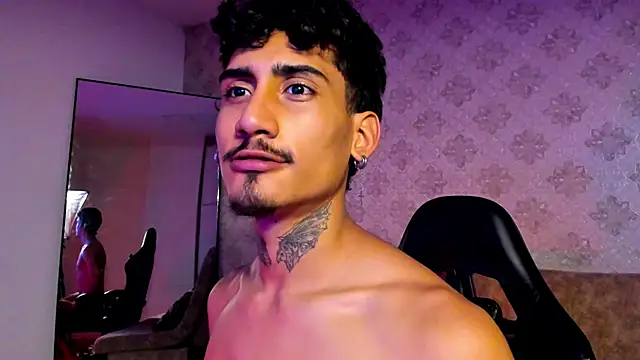 Mr Strike online show from 11/21/25, 03:05