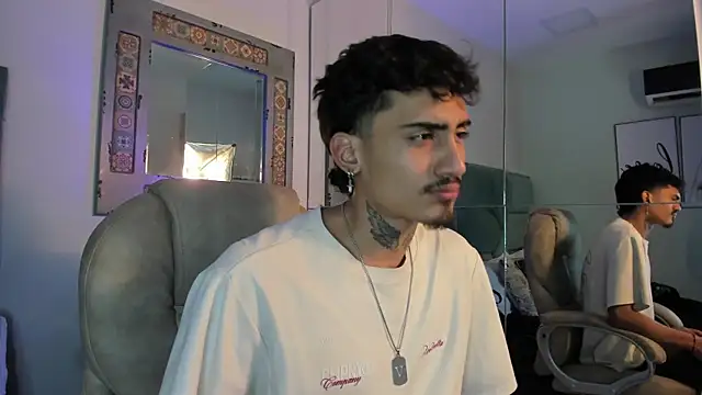 Mr Strike online show from 12/02/25, 03:23