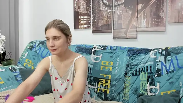 Tenderly Sophie online show from 12/04/25, 01:15