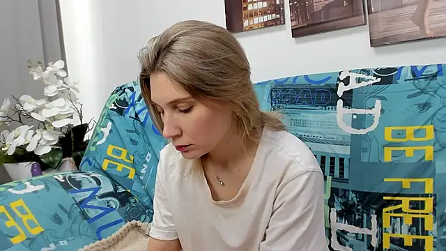 Tenderly Sophie online show from 03/02/26, 01:19