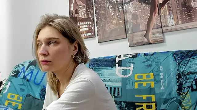 Tenderly Sophie online show from 03/06/26, 01:24