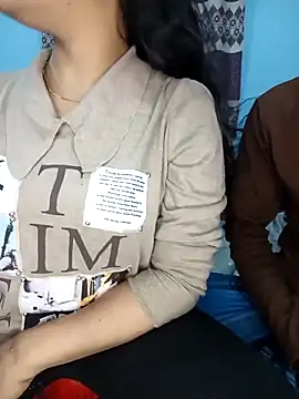 CoupleShow 432 online show from 02/09/26, 01:48