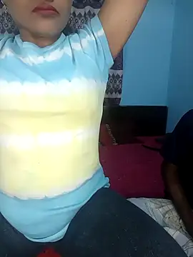 CoupleShow 432 online show from 02/11/26, 04:34