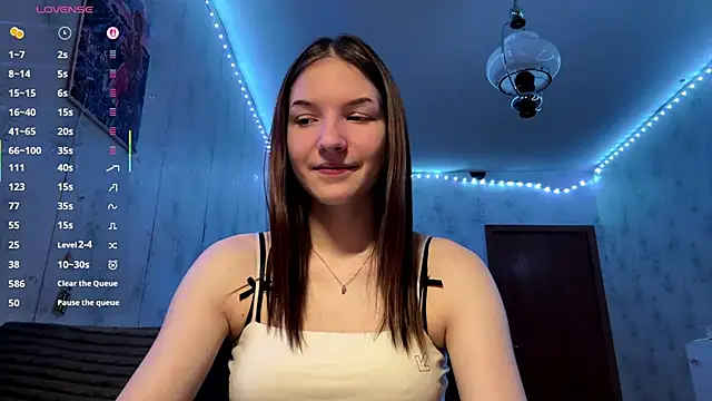 Beauty miIa online show from 12/16/25, 03:39