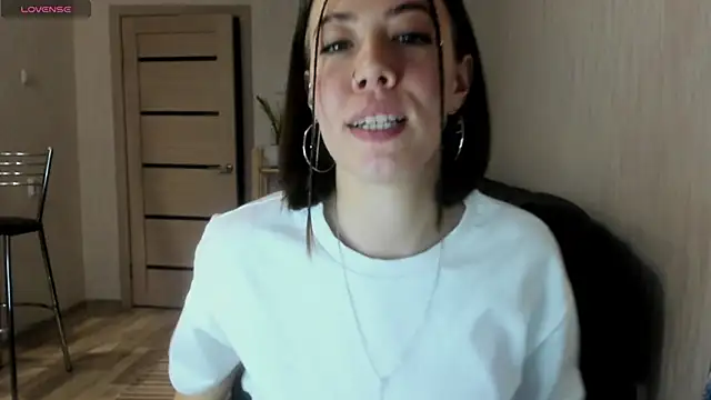 twinkle rosie online show from 10/25/25, 06:57