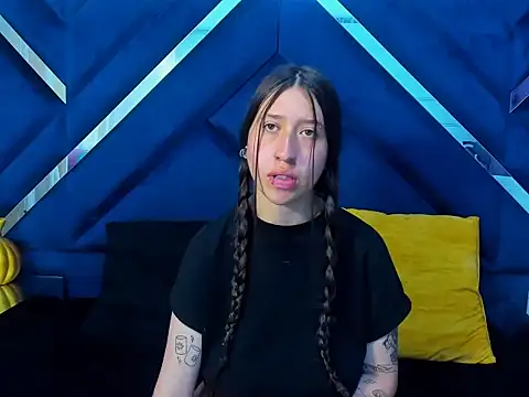 Venus Morgan online show from 10/22/25, 04:51