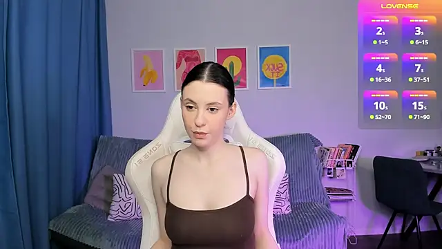 Baby Annabelle online show from 11/14/25, 08:18