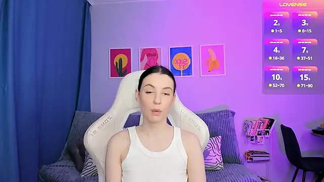 Baby Annabelle online show from 11/24/25, 03:50